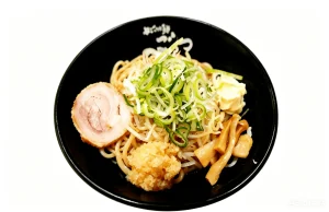 秋葉原で背油を使ったまぜそばをご紹介